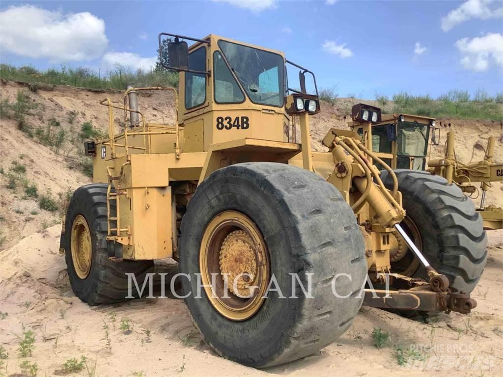CAT 834B Carregadeiras de rodas