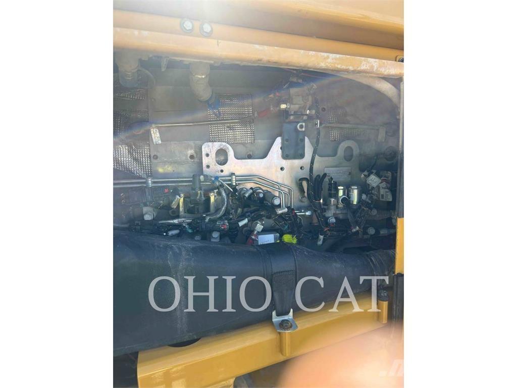 CAT 836K Dozers Tratores rodas