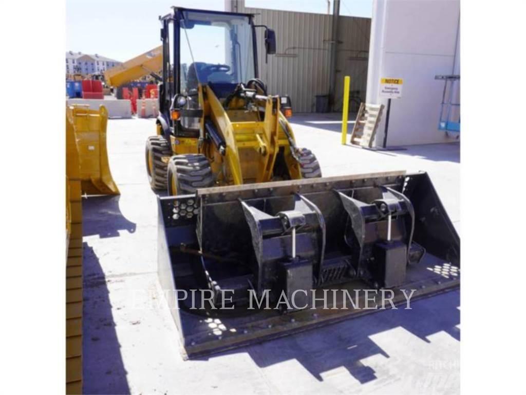 CAT 903C2 Carregadeiras de rodas