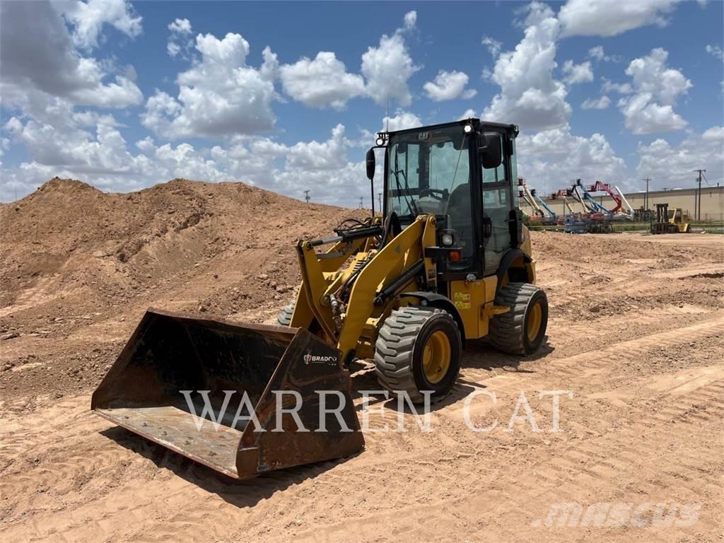CAT 903D Carregadeiras de rodas