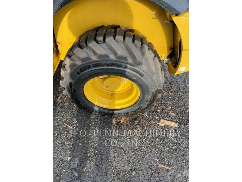 CAT 903D Carregadeiras de rodas