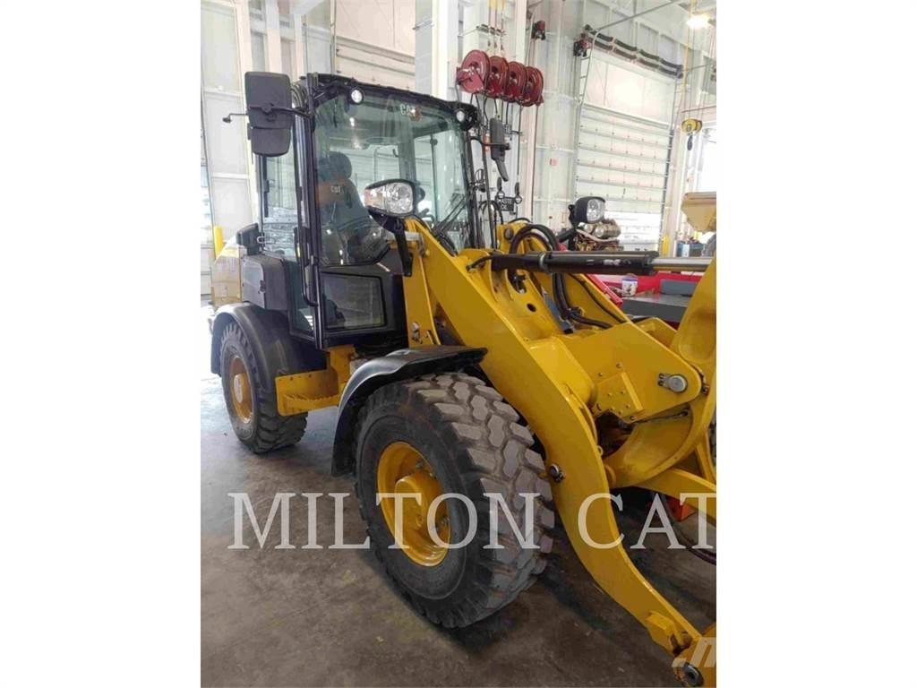 CAT 906 Carregadeiras de rodas