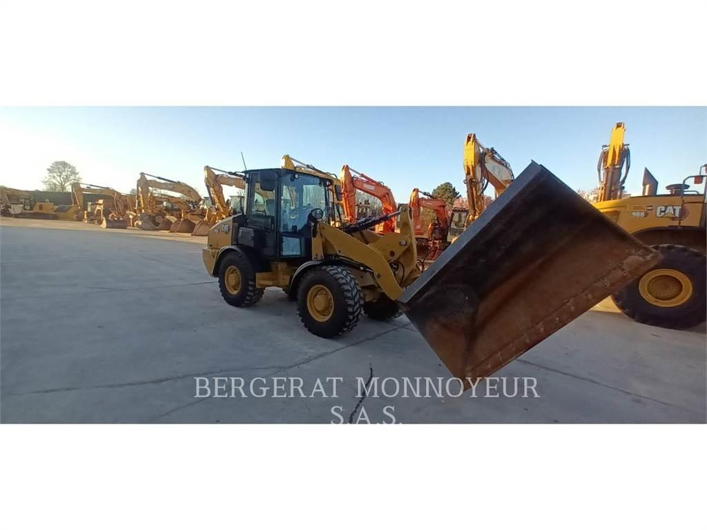 CAT 906 Carregadeiras de rodas