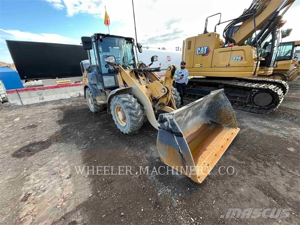 CAT 906 Carregadeiras de rodas