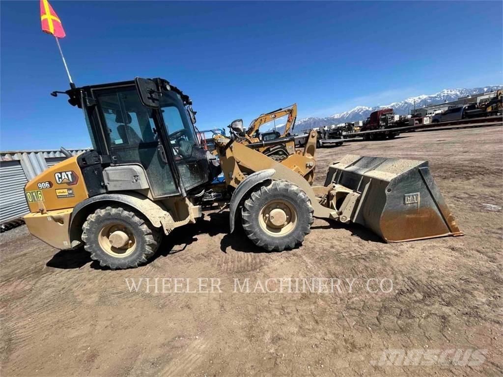 CAT 906 Carregadeiras de rodas