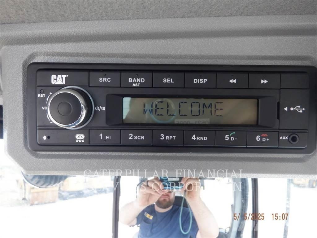 CAT 906-14 Carregadeiras de rodas