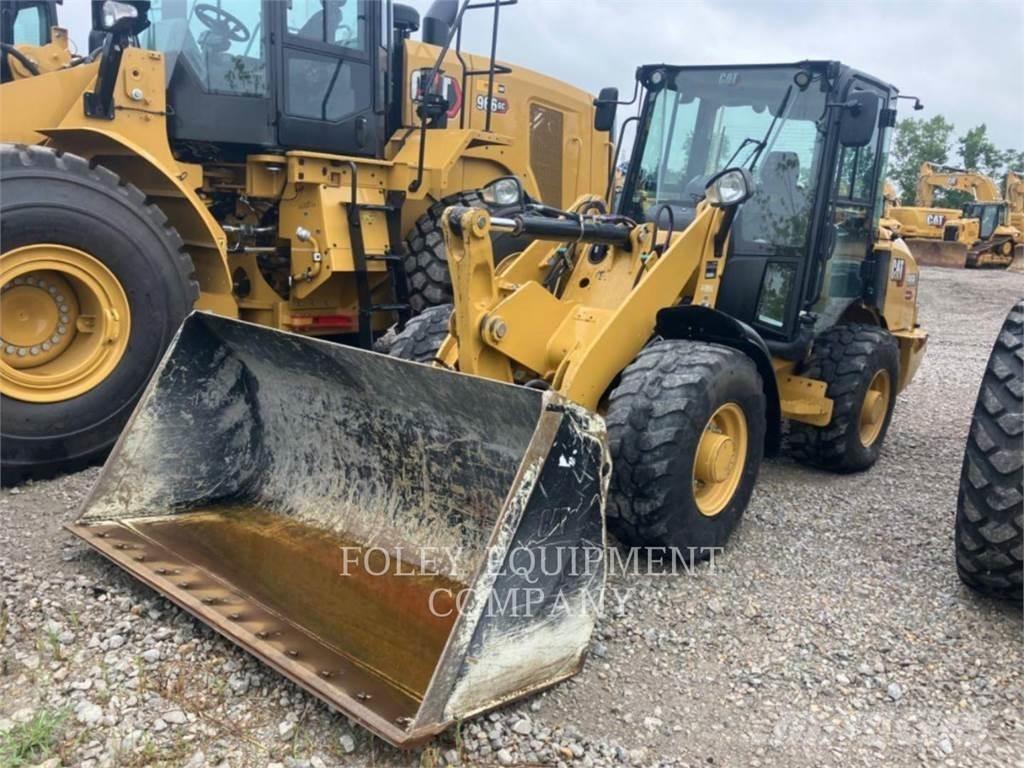 CAT 906M Carregadeiras de rodas