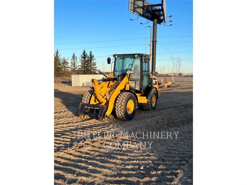 CAT 906M Carregadeiras de rodas