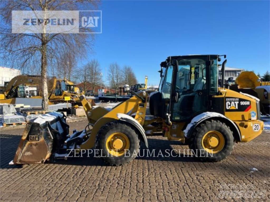 CAT 906M Carregadeiras de rodas