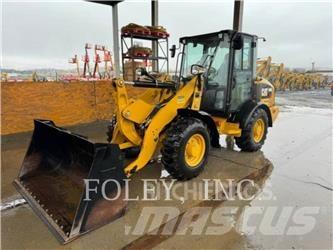 CAT 906M Carregadeiras de rodas