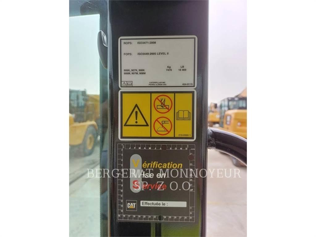 CAT 906M Carregadeiras de rodas