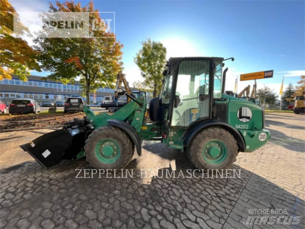 CAT 906M Carregadeiras de rodas