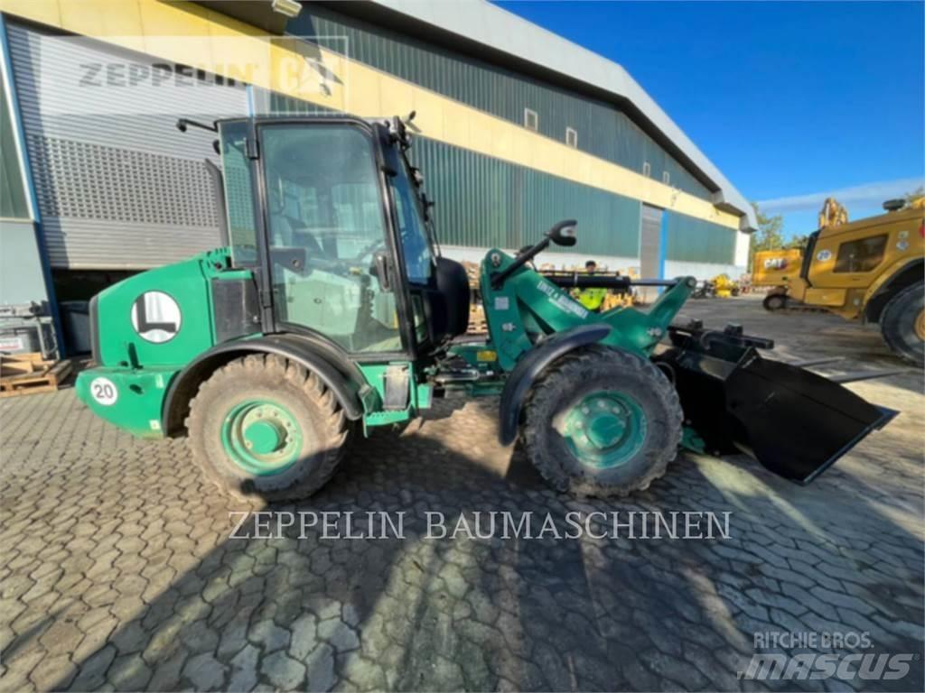 CAT 906M Carregadeiras de rodas