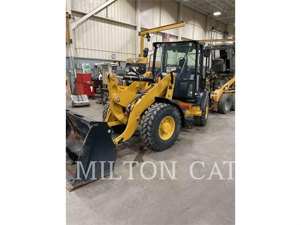 CAT 906M Carregadeiras de rodas