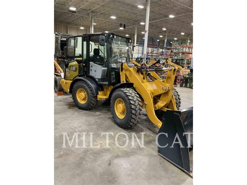 CAT 906M Carregadeiras de rodas