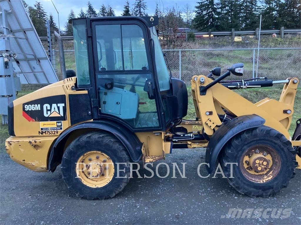 CAT 906M Carregadeiras de rodas