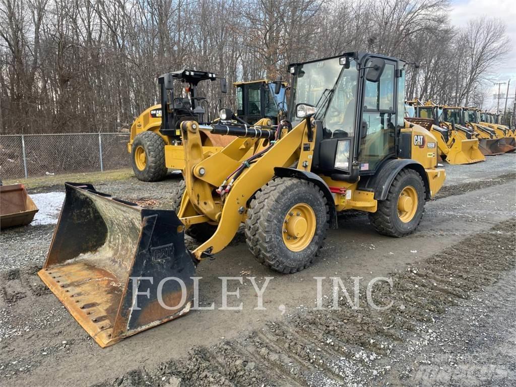 CAT 906M Carregadeiras de rodas