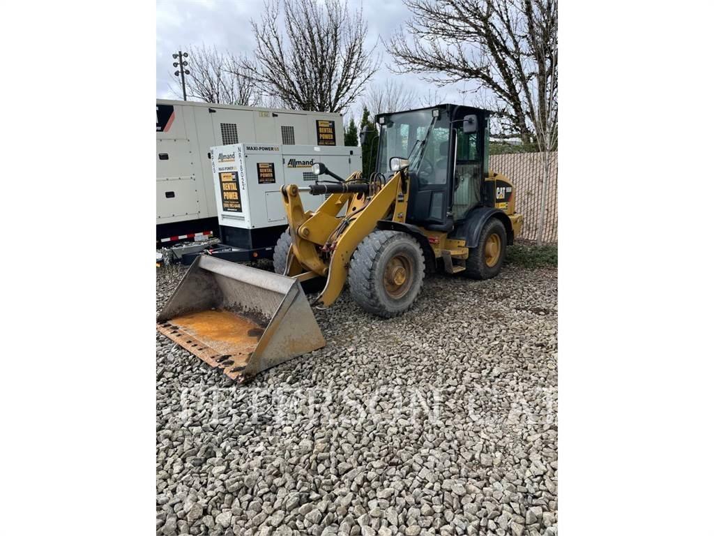 CAT 906M Carregadeiras de rodas