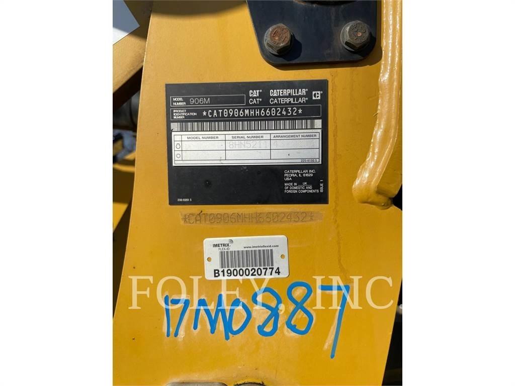 CAT 906M Carregadeiras de rodas