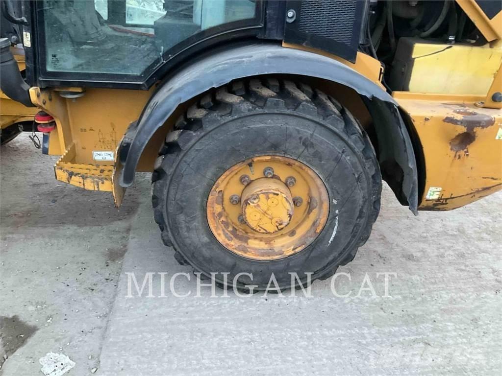 CAT 906M AR Carregadeiras de rodas