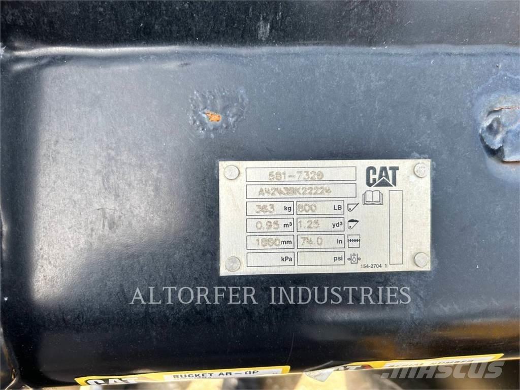 CAT 907-14 Carregadeiras de rodas