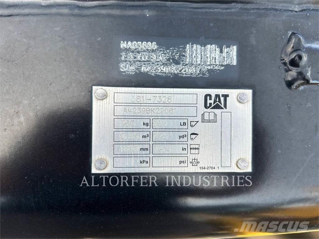CAT 907-14 Carregadeiras de rodas