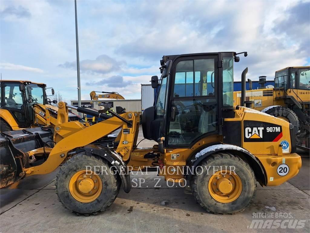 CAT 907M Carregadeiras de rodas