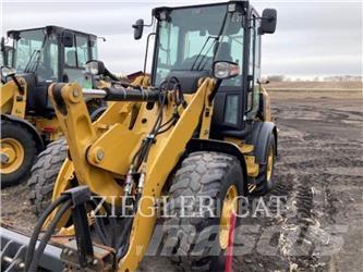 CAT 907M Carregadeiras de rodas