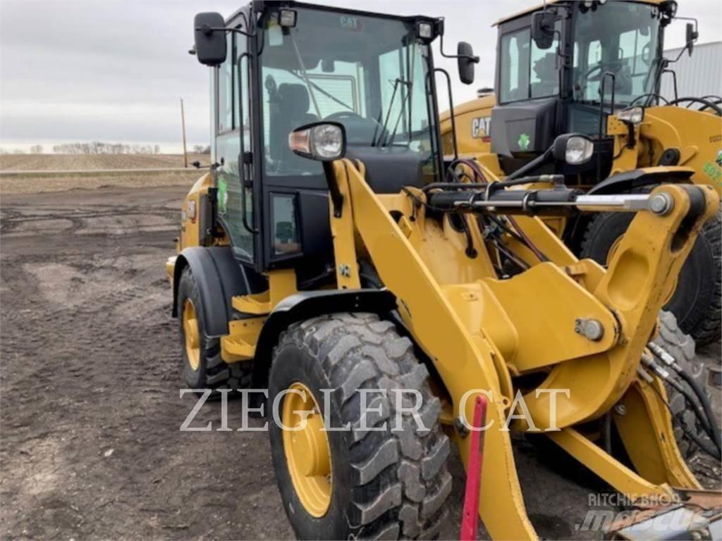 CAT 907M Carregadeiras de rodas