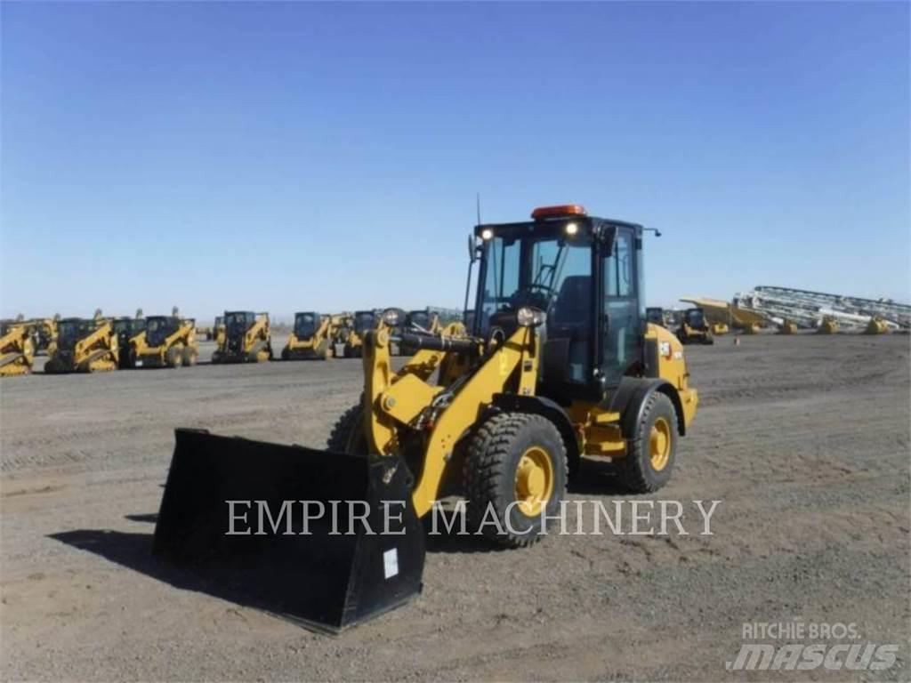 CAT 907M Carregadeiras de rodas
