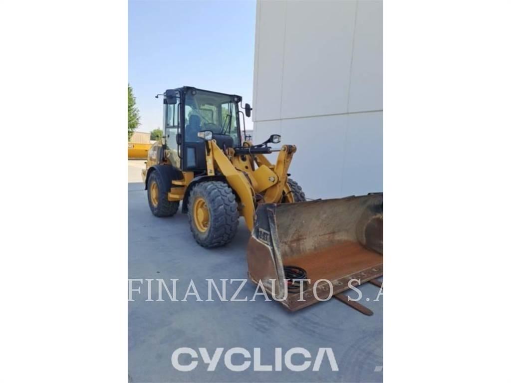 CAT 907M Carregadeiras de rodas