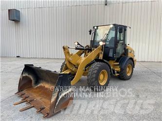 CAT 908 Carregadeiras de rodas
