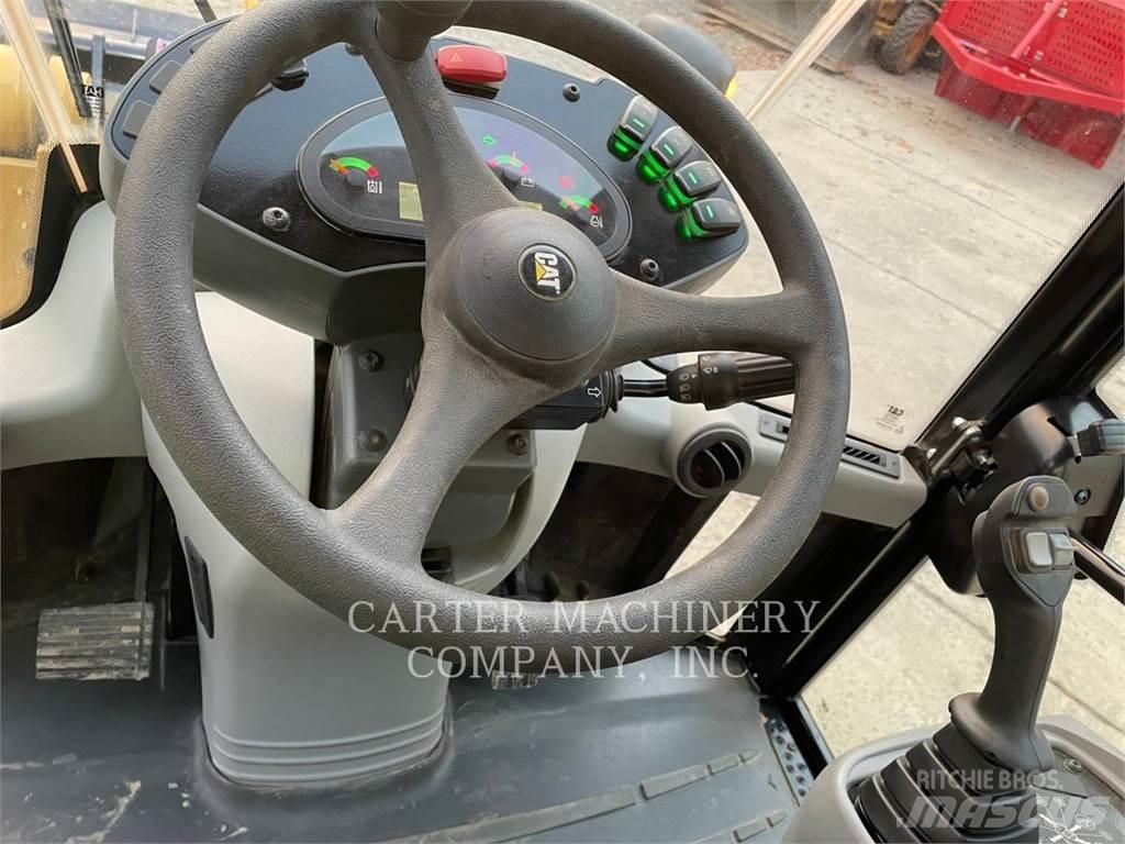 CAT 908 Carregadeiras de rodas