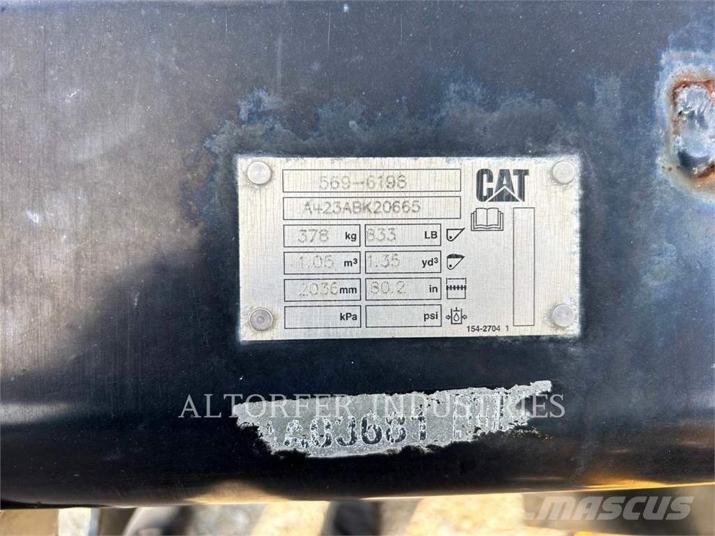 CAT 908-14 Carregadeiras de rodas