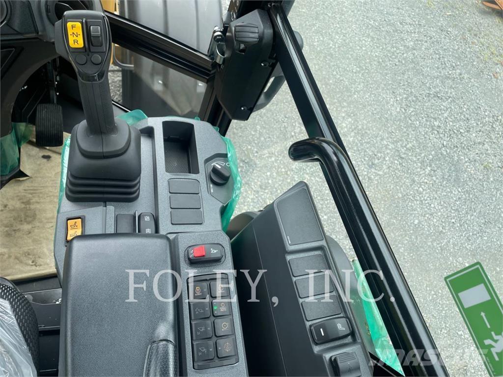 CAT 908-14 Carregadeiras de rodas