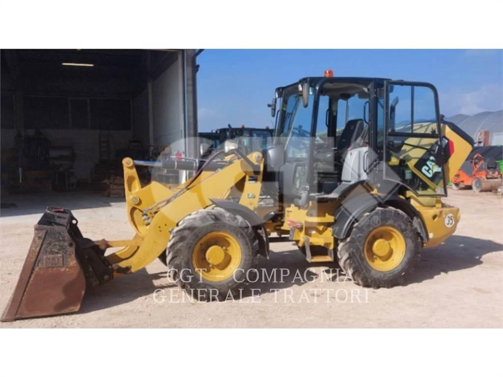 CAT 908 M Carregadeiras de rodas