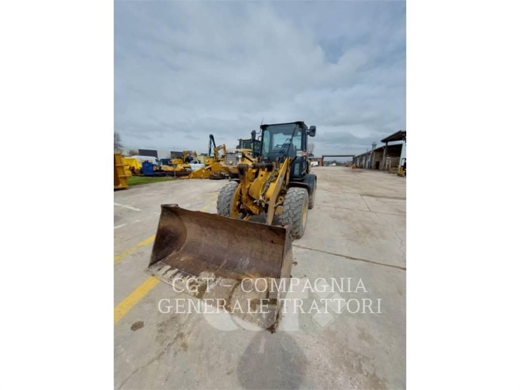 CAT 908 M Carregadeiras de rodas