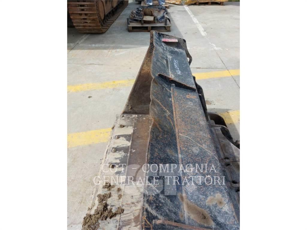 CAT 908 M Carregadeiras de rodas