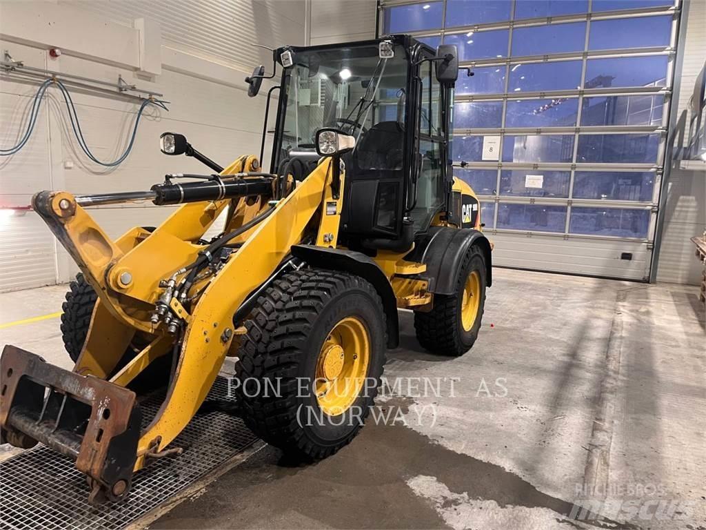 CAT 908H2 Carregadeiras de rodas