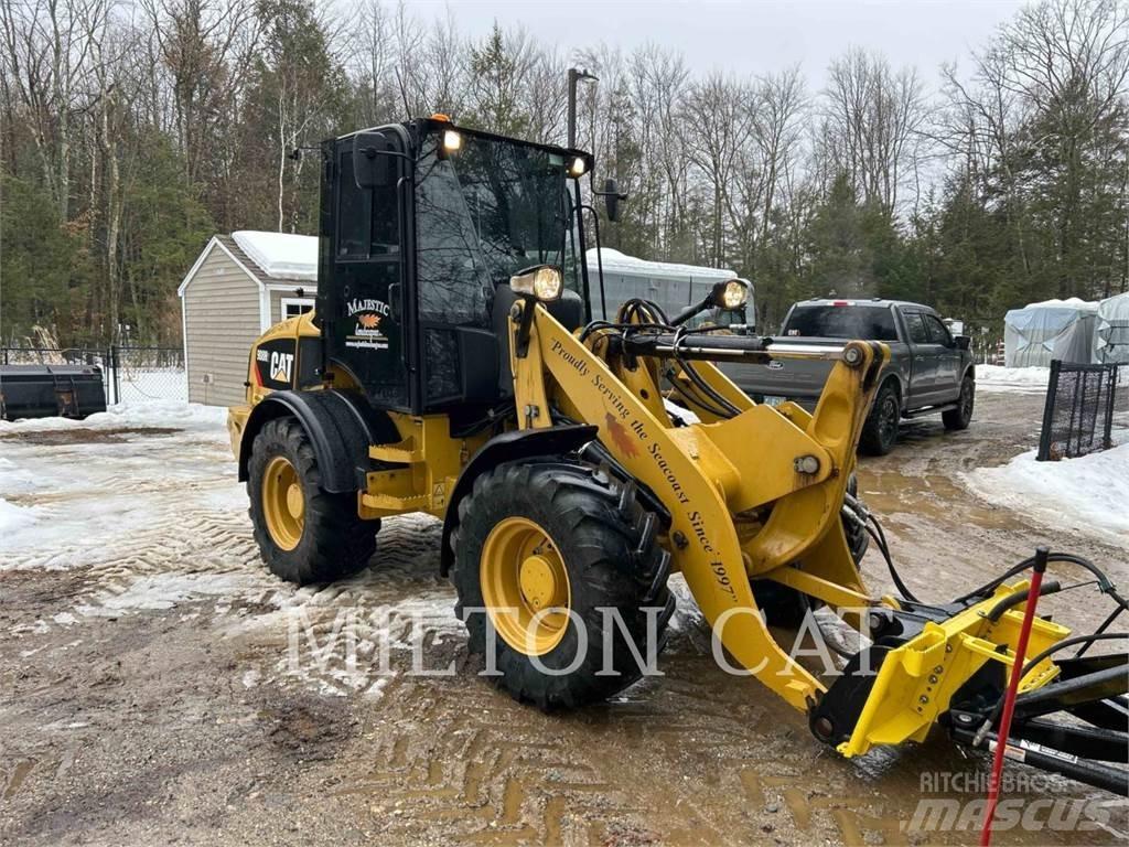 CAT 908H2 Carregadeiras de rodas