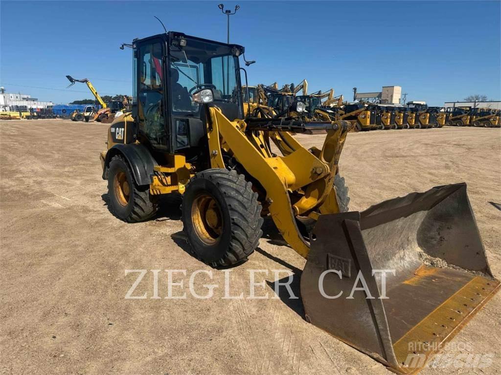 CAT 908H2 Carregadeiras de rodas