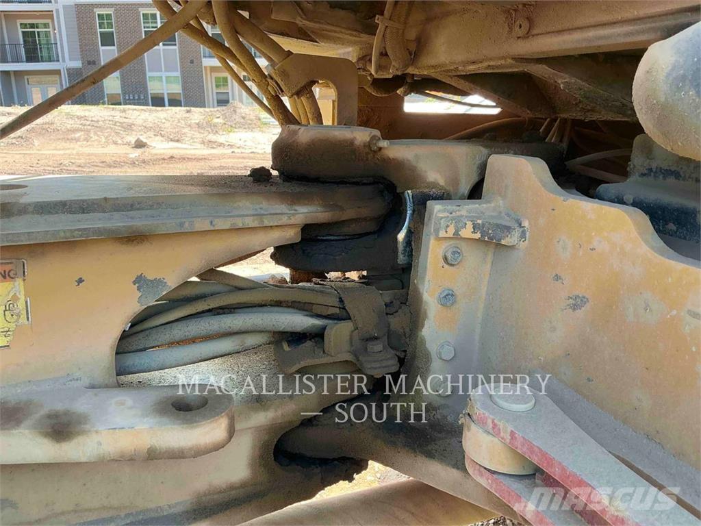 CAT 908H2 Carregadeiras de rodas