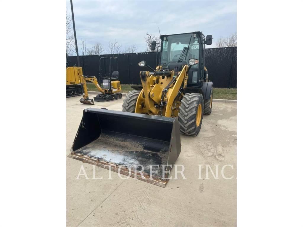 CAT 908M Mini carregadoras