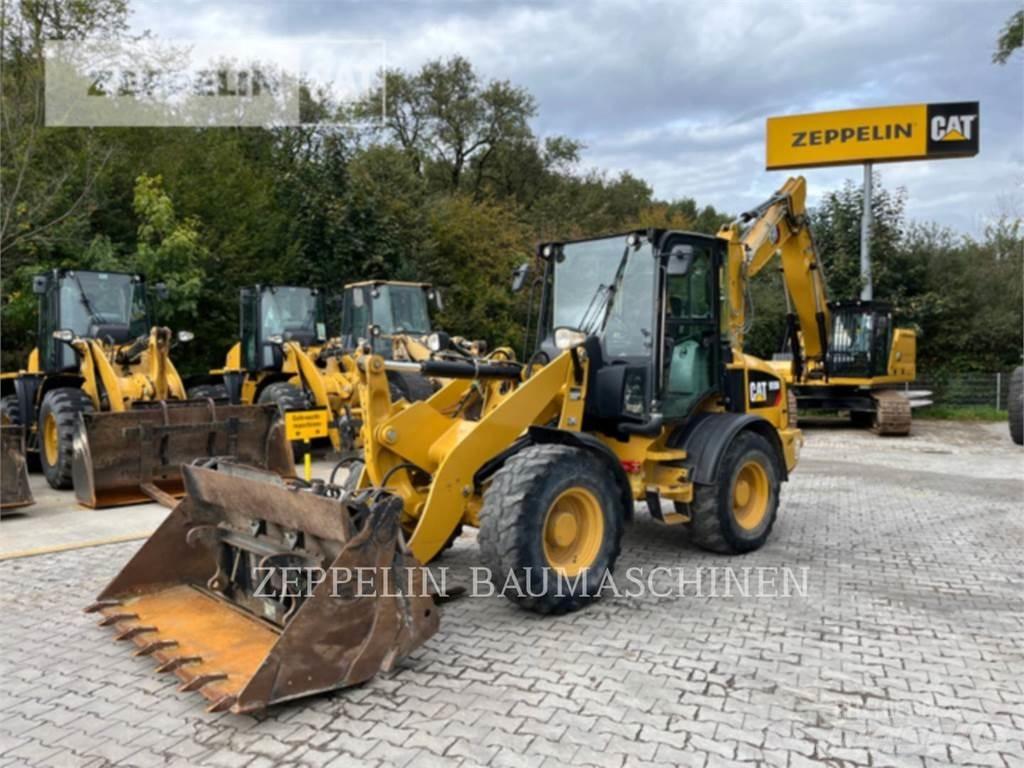 CAT 908M Carregadeiras de rodas