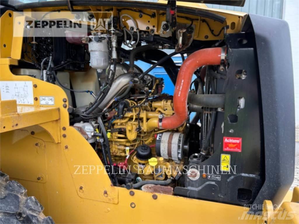 CAT 910-14A Carregadeiras de rodas