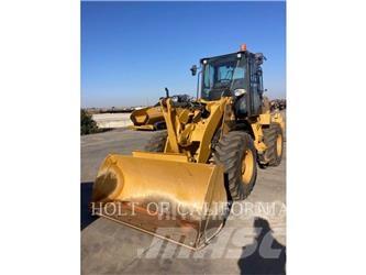 CAT 910M Carregadeiras de rodas