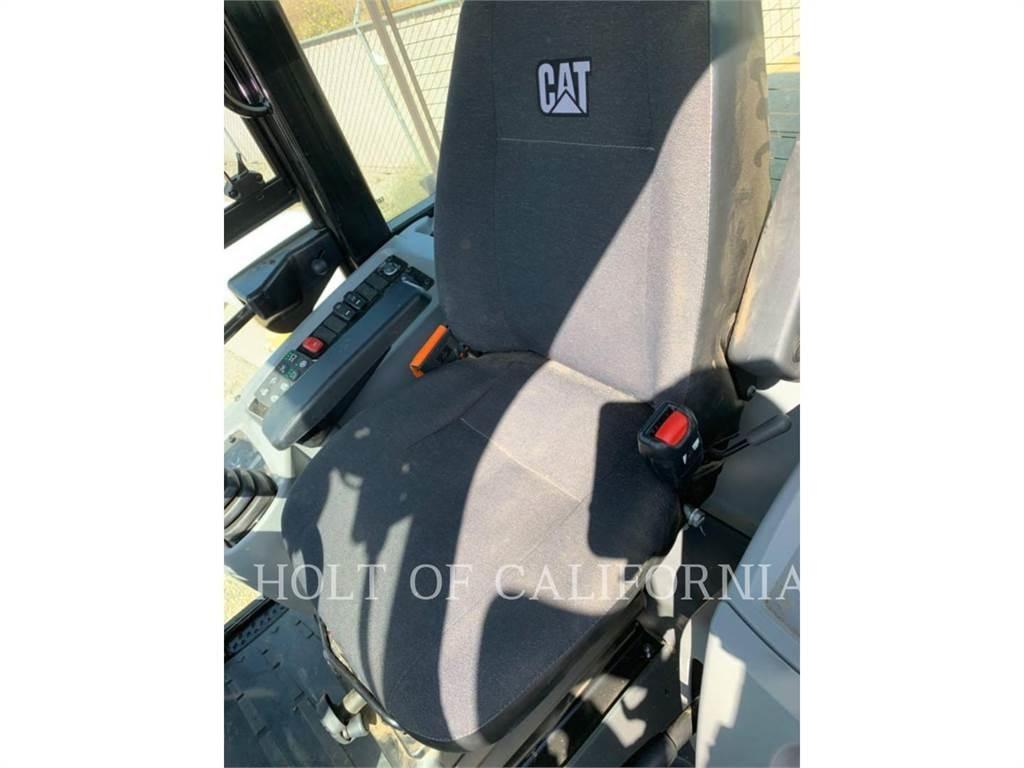 CAT 910M Carregadeiras de rodas