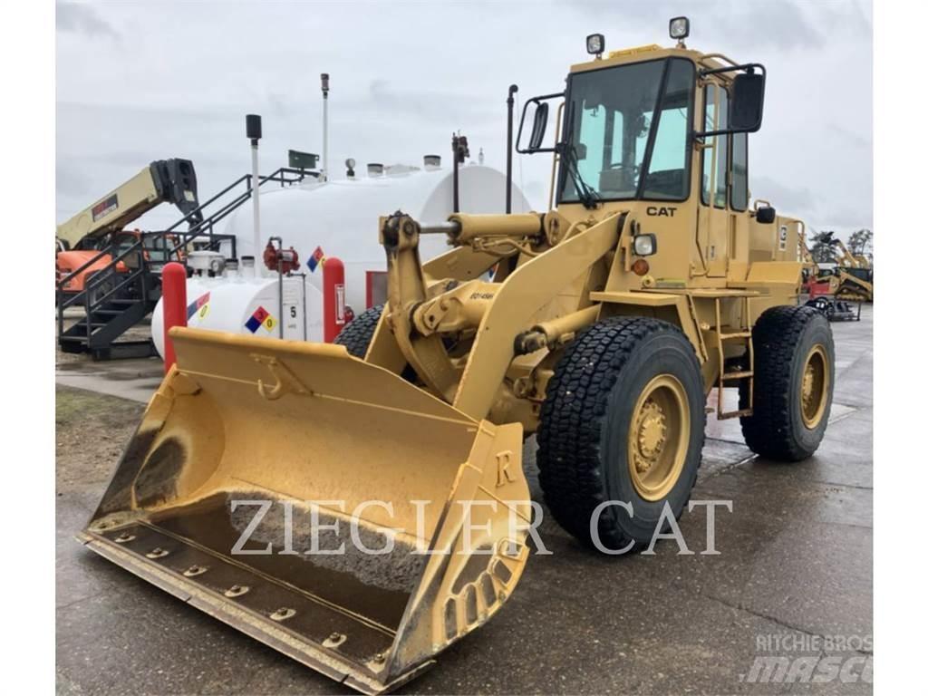 CAT 916 Carregadeiras de rodas