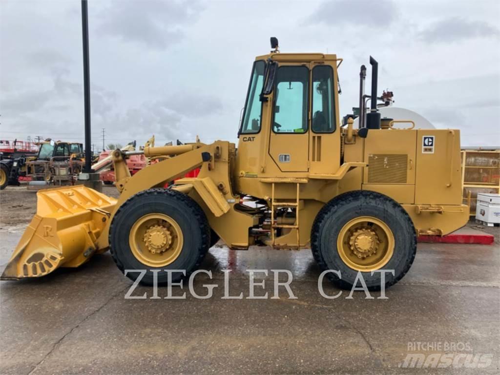 CAT 916 Carregadeiras de rodas