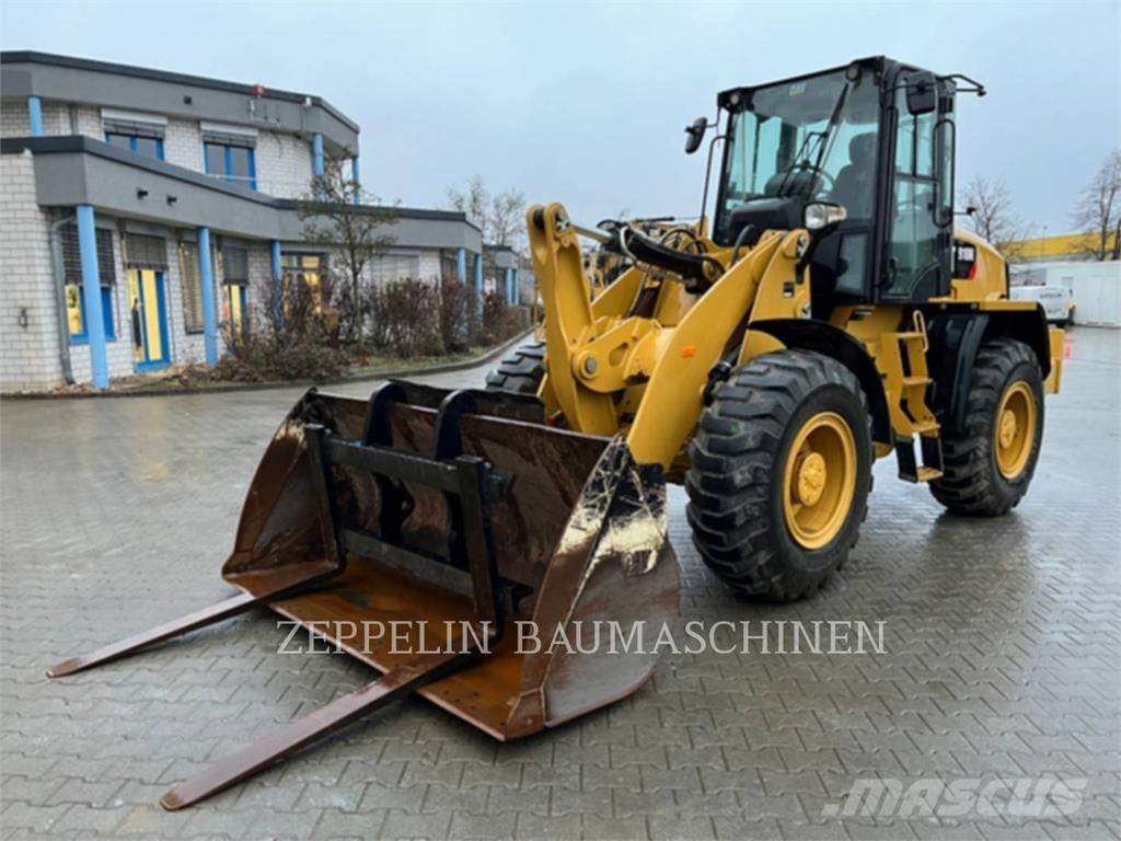 CAT 918M Carregadeiras de rodas